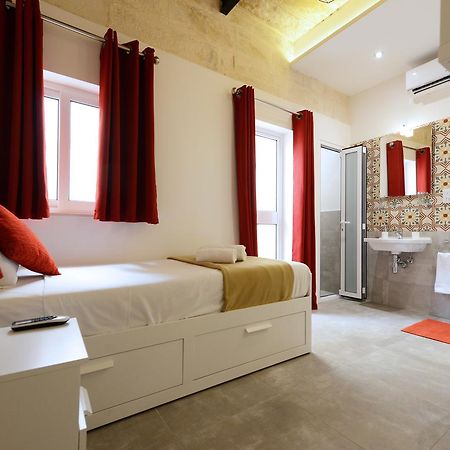 Vallettastay Lovely House Private Rooms Valeta Exterior foto