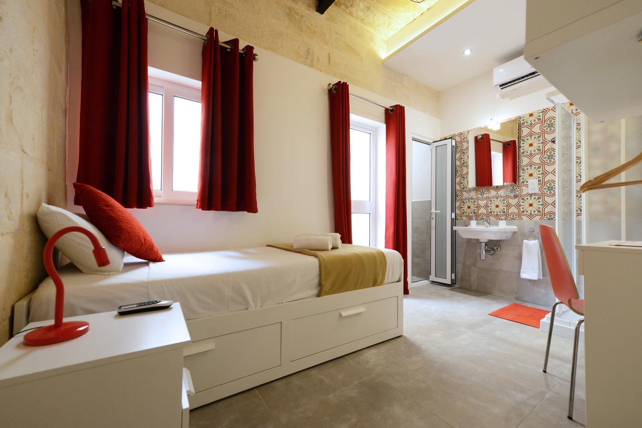 Vallettastay Lovely House Private Rooms Valeta Exterior foto