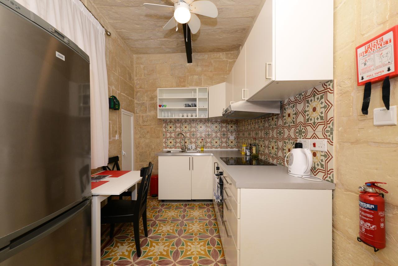 Vallettastay Lovely House Private Rooms Valeta Exterior foto